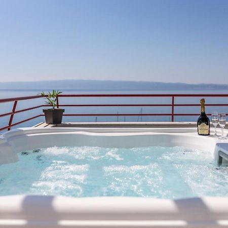 스플리트 Seaside Penthouse With Hot Tub Sky Living 아파트 외부 사진