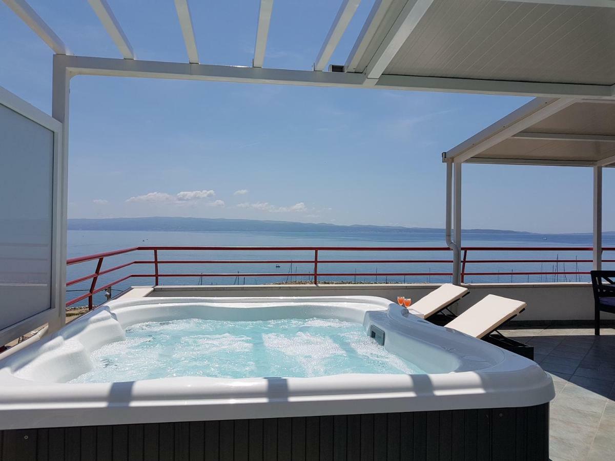 스플리트 Seaside Penthouse With Hot Tub Sky Living 아파트 외부 사진