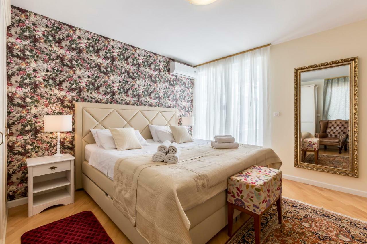 스플리트 Seaside Penthouse With Hot Tub Sky Living 아파트 외부 사진