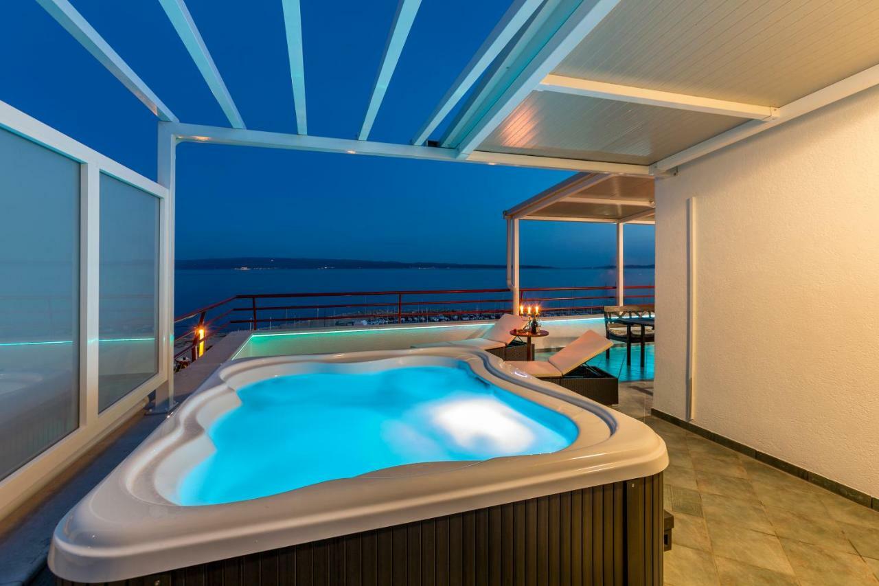 스플리트 Seaside Penthouse With Hot Tub Sky Living 아파트 외부 사진